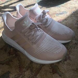 Adidas women’s swift run sneakers